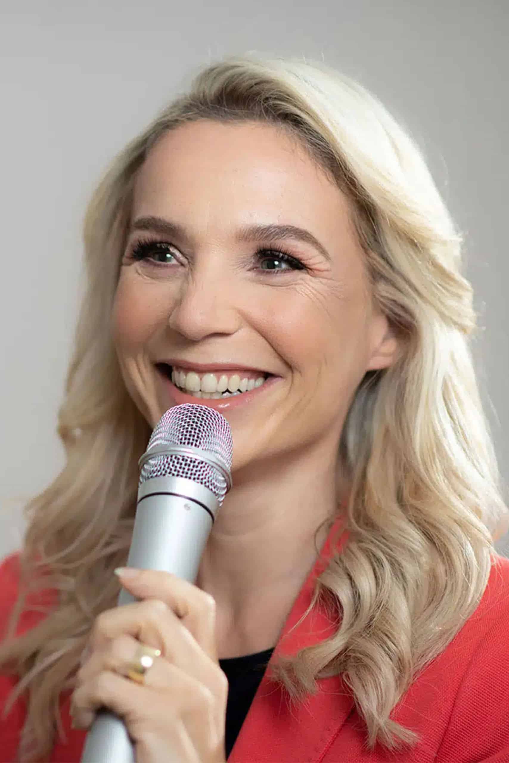 Eva Brandt Mind Codex GmbH